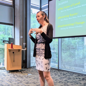 Junia Howell gives 2023 Bill Gray lecture